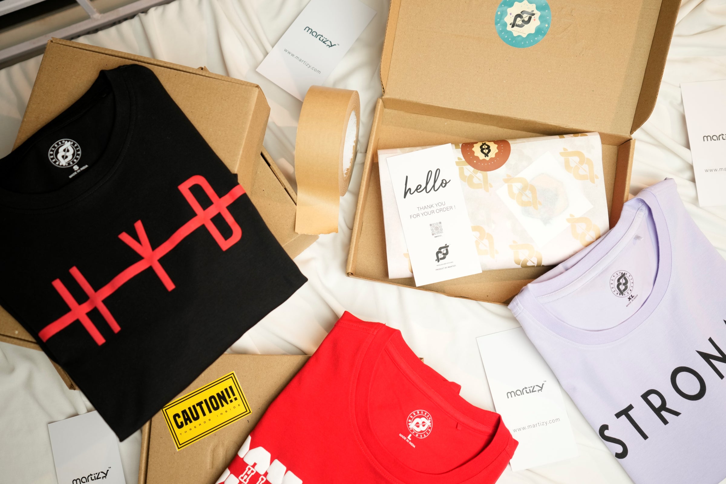 T-shirt Packaging - MARTIZY
